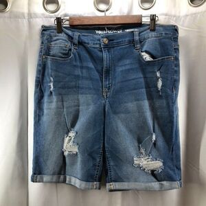 Wallflower Shorts Women's Size 15 The Irresistible Hi Rise Long Jean Shorts